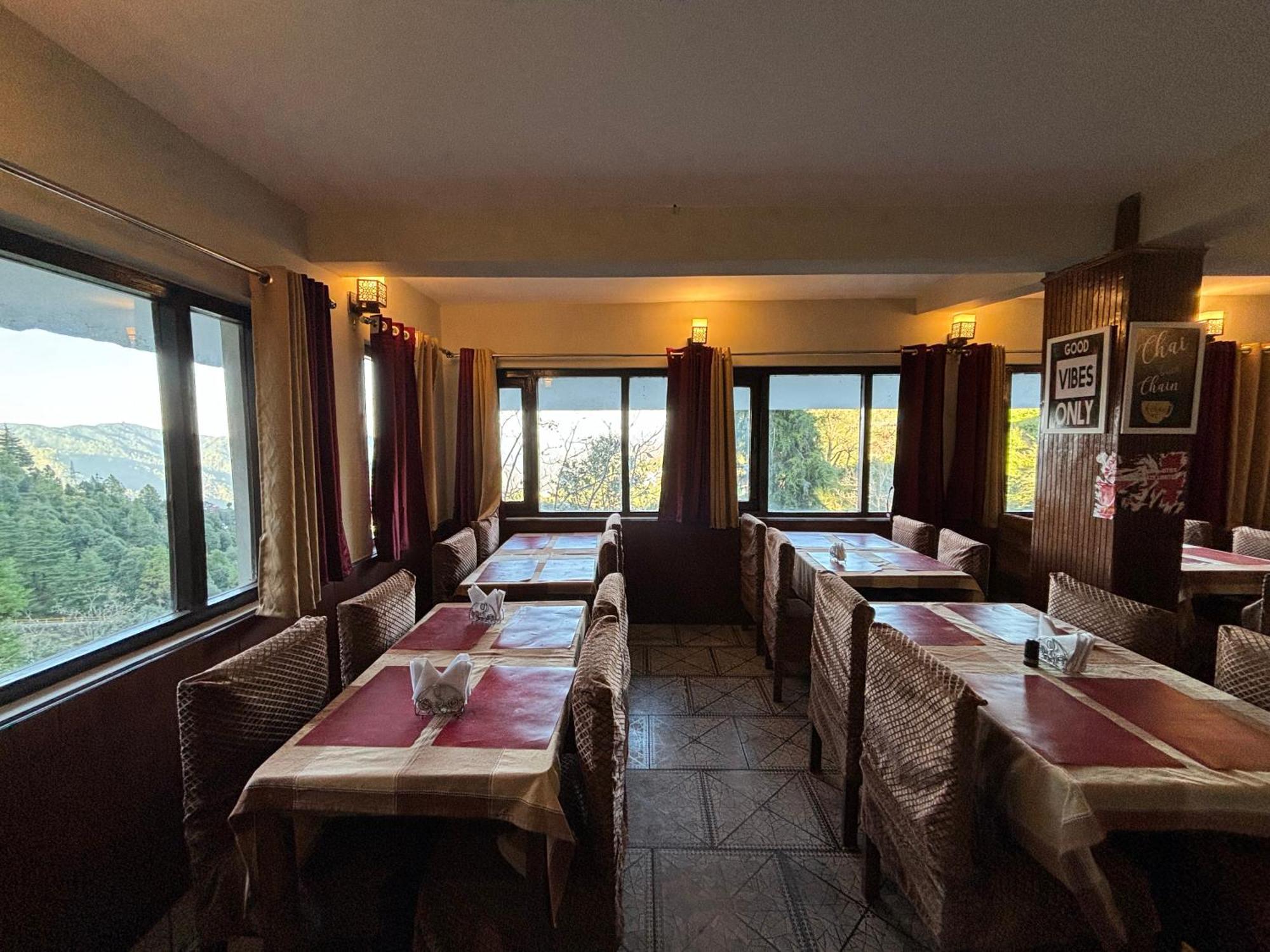 Kumaon Roop Resort Near Kainchi Dham Nainital Exterior photo